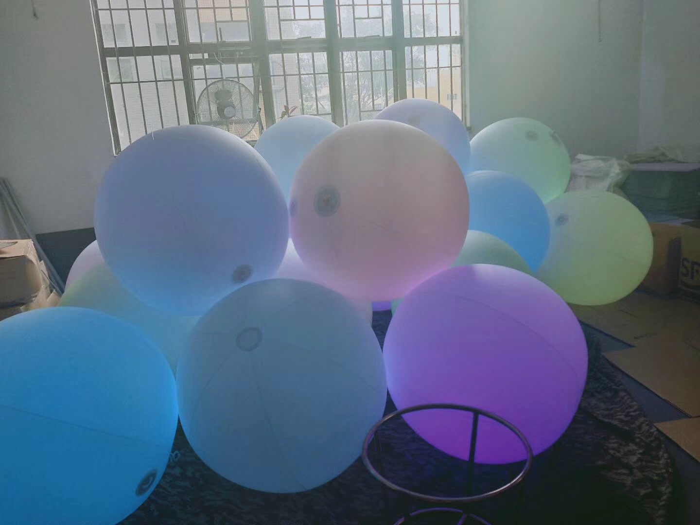 Bola Inflável LED Colorida Sen - Led Balloon Light avaliação e preço